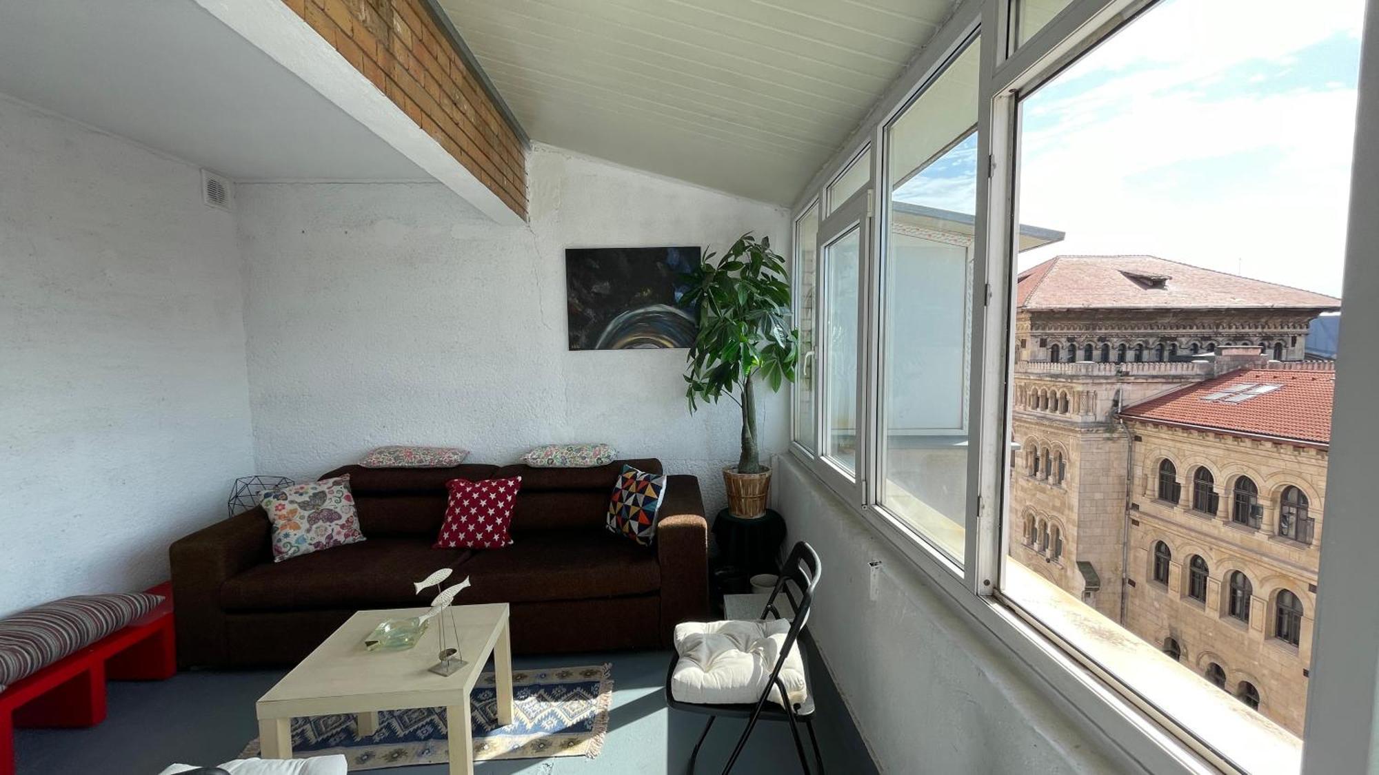 Terrace Balcony Downtown Delight Old Town Oasis Center Universitate Square Old Town
