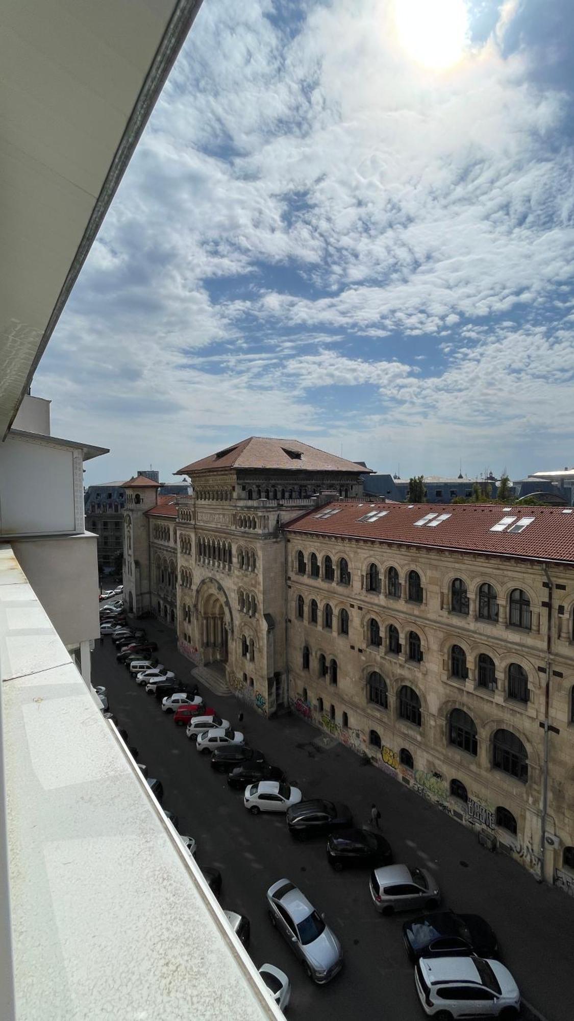 Terrace Balcony Downtown Delight Old Town Oasis Center Universitate Square Old Town Appartamento *